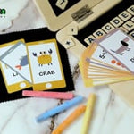 Get ready to have screen-free fun with a Barnshenn wooden play set, a creative and educative toy designed to spark your child’s imagination. Made of sustainably sourced wood, this beautiful kid's laptop will allow children to pretend to play games or take after their parents as they work on their electronics. This wooden activity set comes with a detachable alphabet and number keyboard, making it a fantastic tool for early learning. Children can learn and write on the magnetic blackboard with the colorful c